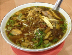 Soto ayam kampung lezat di Blitar